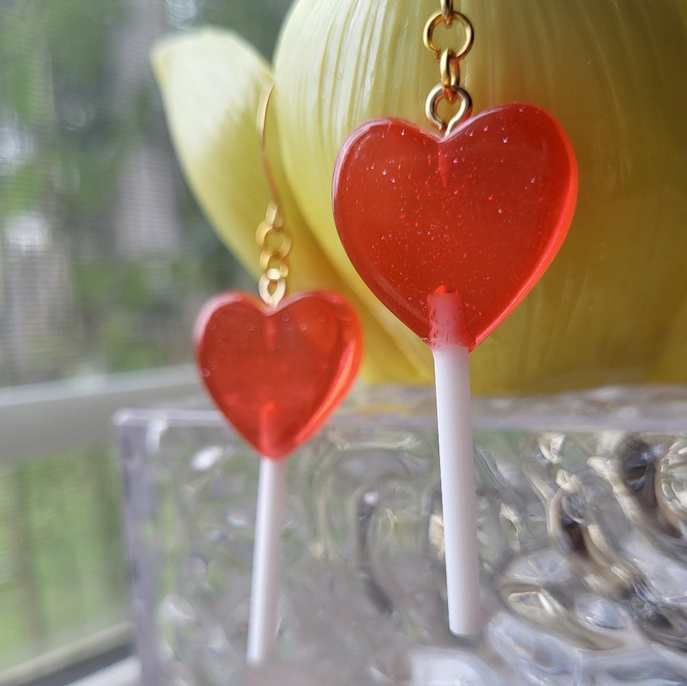 ❤️ Glitter Heart Lollipop Earrings - Red - Picture 3 of 10
